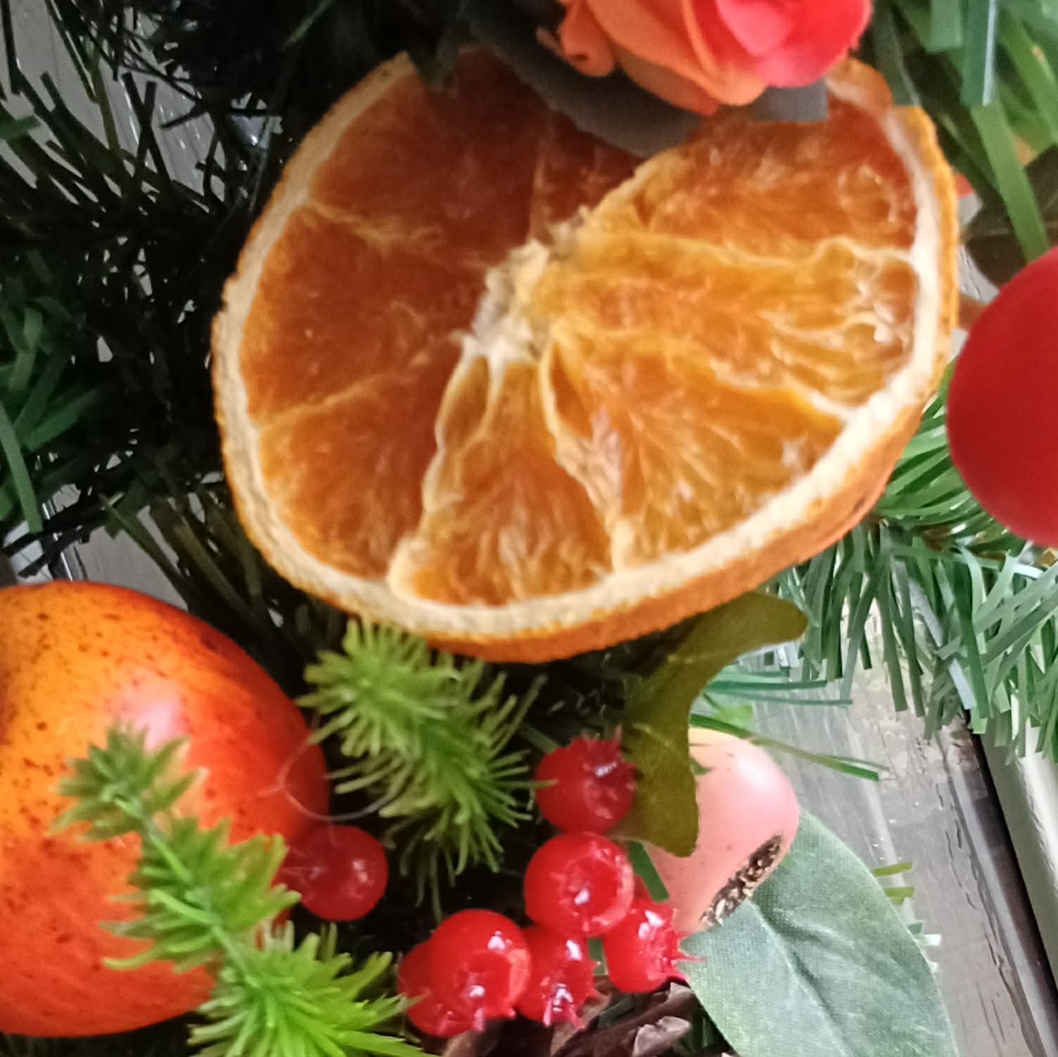 Orange Berry Rich Wreath